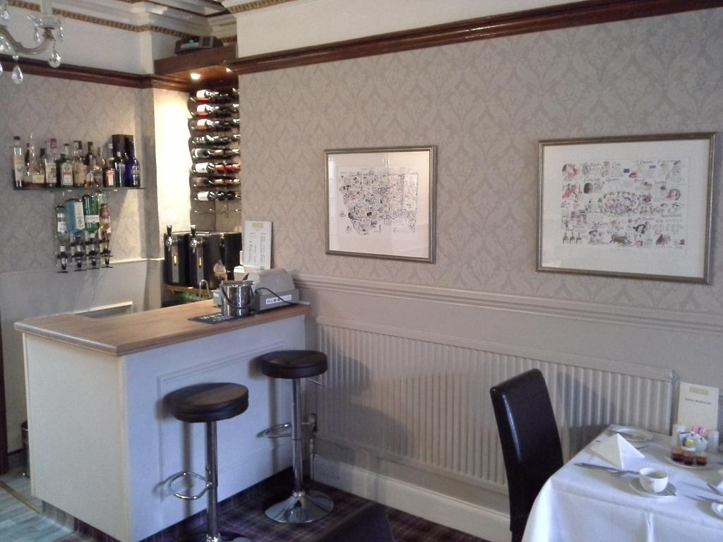 Arundel House Acomodação com café da manhã Whitby Exterior foto