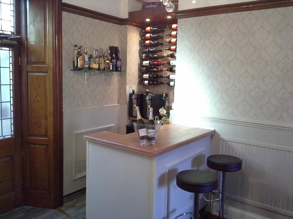 Arundel House Acomodação com café da manhã Whitby Exterior foto